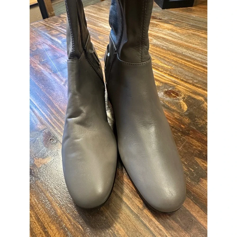 H by Halston Karlie Grey Leather Over the Knee Tall Block Heel Boots‎ 6M